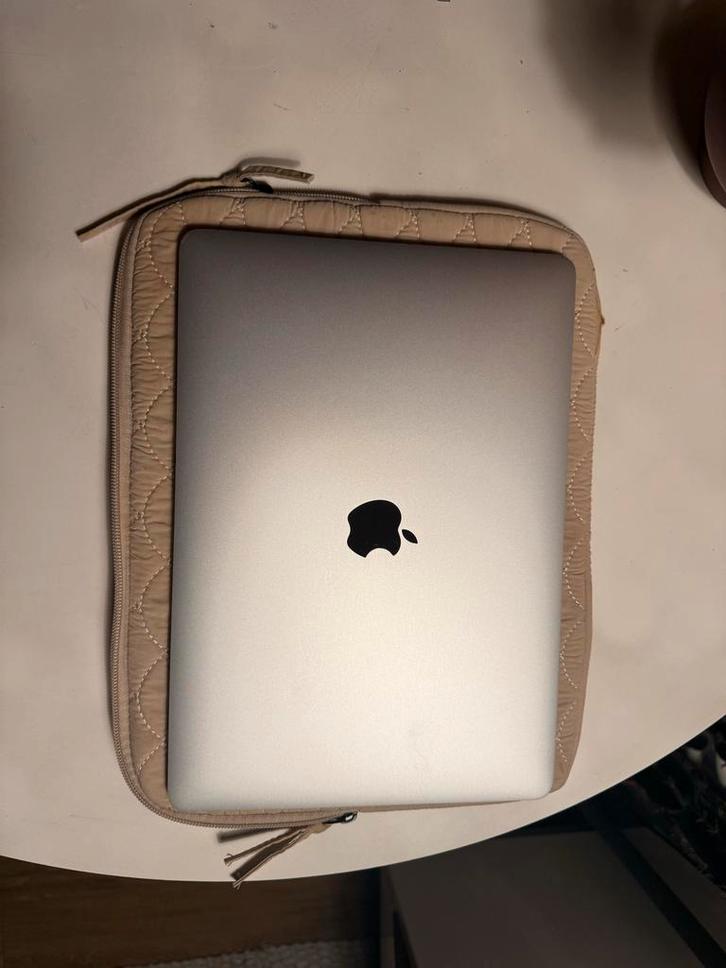 Apple MacBook Pro M1 - TOUCHBAR - Prijs bespreekbaar, Computers en Software, Apple Macbooks, Gebruikt, MacBook Pro, 13 inch, Onbekend