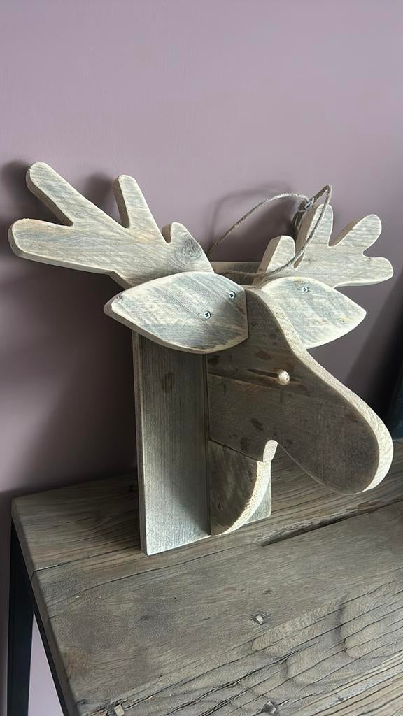 Leuk in veranda of overkapping…..grote houten hertenkop, Ophalen of Verzenden, Zo goed als nieuw