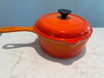 Le Creuset Cassadou 20cm Vulcanic - Nieuwstaat, Gietijzer, Ophalen of Verzenden, Zo goed als nieuw, Keramische plaat