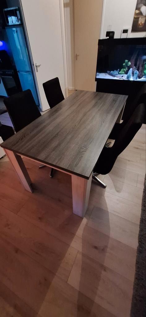 Eetttafel met 4,stoelen, Huis en Inrichting, Complete eetkamers, Gebruikt, Ophalen of Verzenden