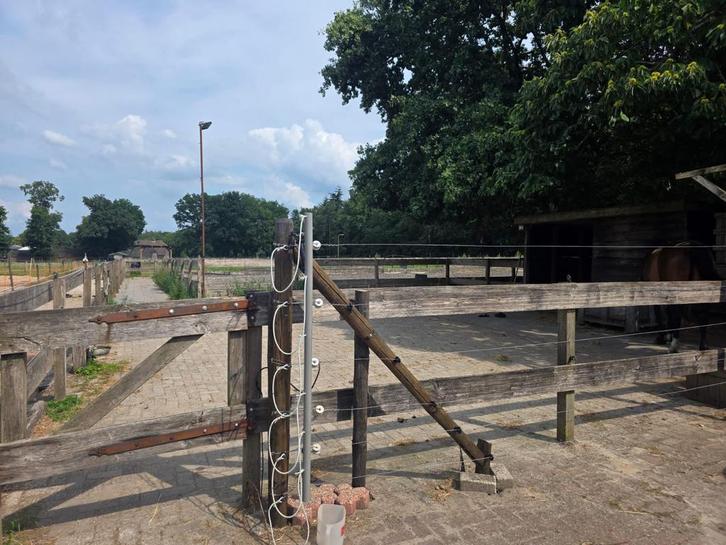 24/7 buiten doe het zelf stalling aangeboden, Dieren en Toebehoren, Stalling en Weidegang, Stalling, Weidegang, 1 paard of pony