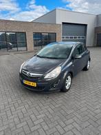 Opel Corsa 1.2 16V 3D Berline uitvoering bouwjaar 2013, Auto's, Voorwielaandrijving, Stof, Metallic lak, Handgeschakeld