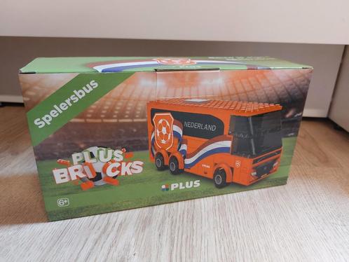 Plus bricks EK voetbal spelersbus, Verzamelen, Supermarktacties, Plus, Ophalen of Verzenden