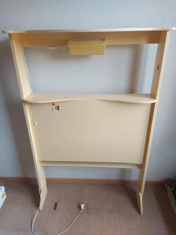 Achterwand voor (kinder)bed. beschikbaar voor biedingen
