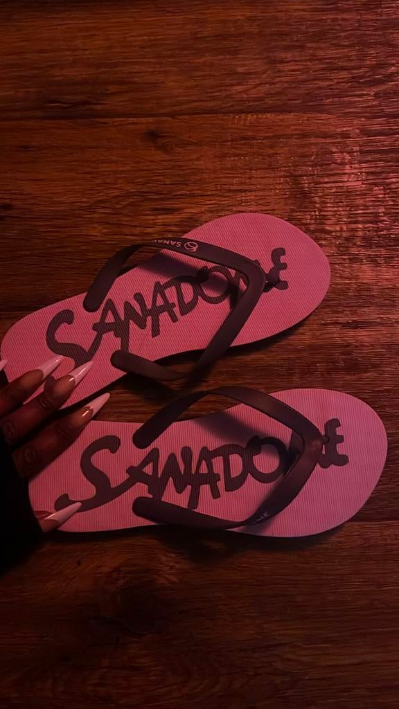 Gedragen slippers, Slippers, Verzenden, Roze, Gedragen