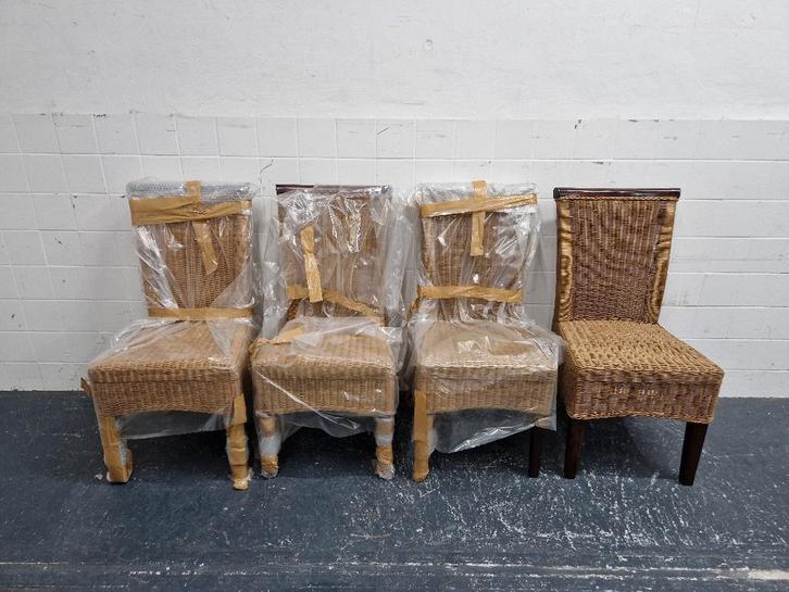 4 bruine rotan / rattan / rieten eetkamerstoelen, Huis en Inrichting, Stoelen, Zo goed als nieuw, Vier, Hout, Riet of Rotan, Bruin