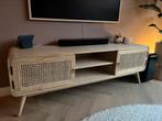 Tv-meubel Nalu webbing Kave Home 150cm, Huis en Inrichting, Kasten | Televisiemeubels, Ophalen, 100 tot 150 cm, Zo goed als nieuw