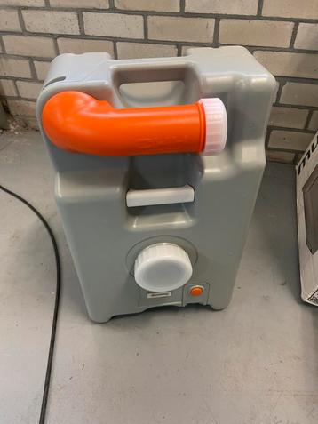 Afval water tank vuil water tank  beschikbaar voor biedingen