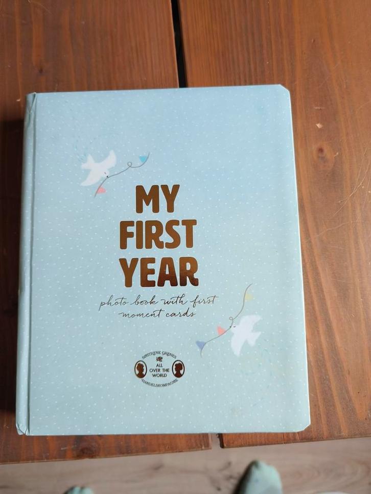 Mijn Eerste Jaar Fotoalbum - Nieuwstaat!, Audio, Tv en Foto, Fotoalbums en Accessoires, Zo goed als nieuw, Fotoalbum, Ophalen of Verzenden