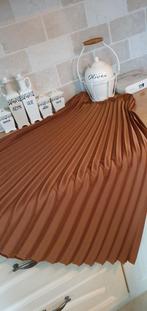 Terracotta plissé rok - combineerbaar!, Maat 38/40 (M), Bruin, Ophalen of Verzenden, Zo goed als nieuw