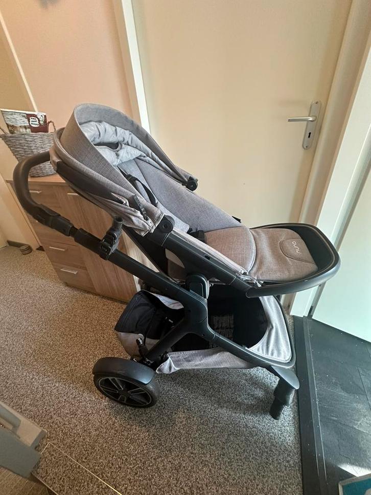 Nuna demi grow, Kinderen en Baby's, Kinderwagens en Combinaties, Zo goed als nieuw, Overige merken, Ophalen of Verzenden