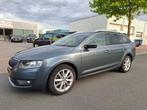 Skoda Octavia Combi 1.6 TDI Elegance Businessline XENON/NAVI, Voorwielaandrijving, Stof, Zwart, 4 cilinders