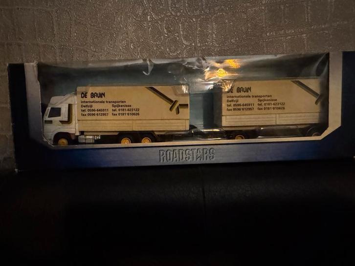 Modelvrachtwagen Roadstars Frans de Bruin Transport, Hobby en Vrije tijd, Modelbouw | Auto's en Voertuigen, Gebruikt, Groter dan 1:32