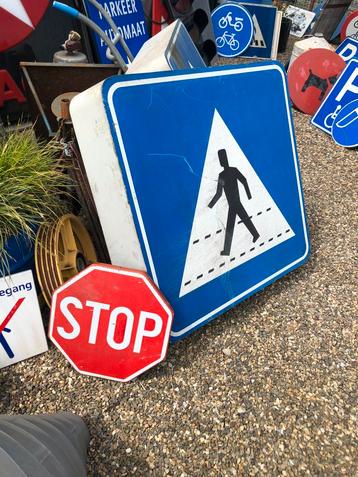 Vintage lichtbak oversteekplaats 90x90cm industrieel stoer beschikbaar voor biedingen