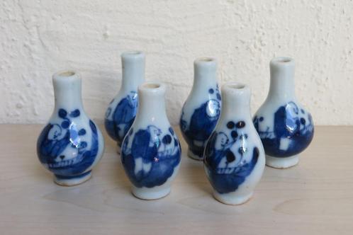 6 Minivaasjes met Japanse versiering, Antiek en Kunst, Curiosa en Brocante, Ophalen of Verzenden