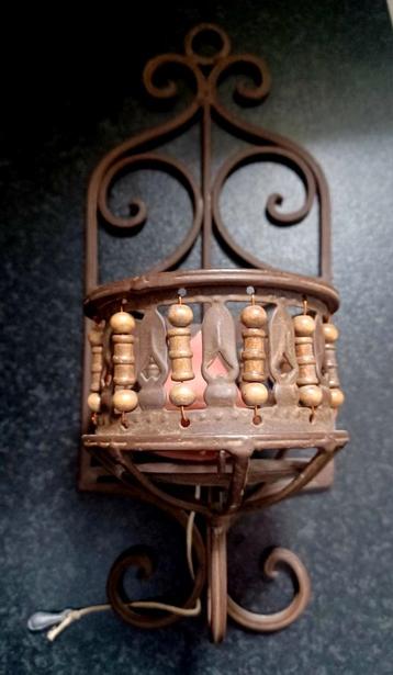Wandkandelaar vintage beschikbaar voor biedingen