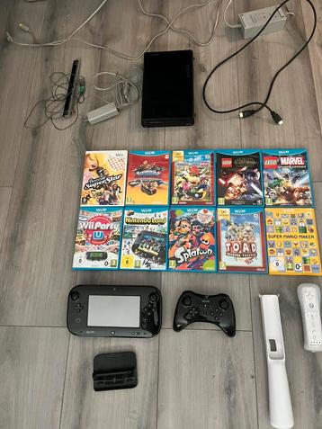 Nette wii u met 10 spellen extra controllers en accesoires beschikbaar voor biedingen