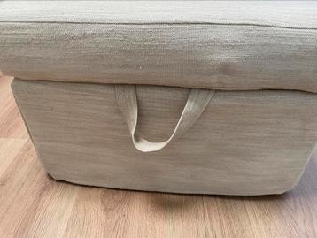 Poef past bij de ikea ektorp bank