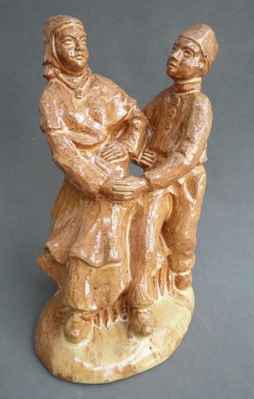 Om 1940-1945 PETRI Tegelen Dansend Volendams Visser Echtpaar, Antiek en Kunst, Antiek | Keramiek en Aardewerk, Ophalen of Verzenden