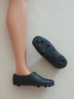 (Barbie) KEN black cleats ( voetbalschoenen) Mattel  1964, Ophalen of Verzenden, Pop