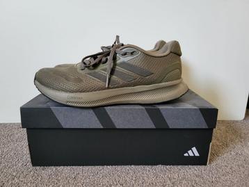 Adidas sportschoen maat 39 1/3 beschikbaar voor biedingen