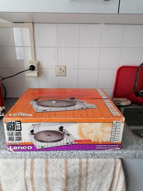 PLATENSPELER NIEUW IN DOOS, Audio, Tv en Foto, Platenspelers, Nieuw, Platenspeler, Ophalen of Verzenden