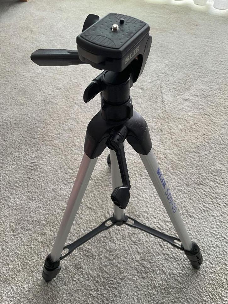 Statief Slik sdv-30, Audio, Tv en Foto, Fotografie | Statieven en Balhoofden, Gebruikt, Driepoot, 150 tot 175 cm, Ophalen of Verzenden