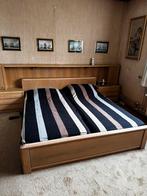 Complete slaapkamer, bed elektrisch, kast en kaptafel, Ophalen, Zo goed als nieuw, Tweepersoons