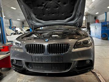 BMW 5-serie F10/F11 voorbumper A52  beschikbaar voor biedingen