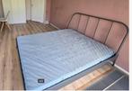 bedden, Huis en Inrichting, Slaapkamer | Bedden, Ophalen, Gebruikt, 140 cm, Twijfelaar
