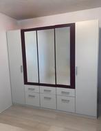 Ruime Kledingkast met Spiegels, Huis en Inrichting, Ophalen, Overige materialen, Gebruikt, 200 cm of meer