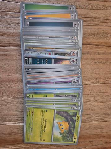 Shrouded Fable Base, NO HITS, 001t/m064 (mist 8 stuks) beschikbaar voor biedingen