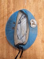 Nederlandse Unifil baret. Beschreven aan binnenzijde., Ophalen of Verzenden, Landmacht, Nederland, Helm of Baret
