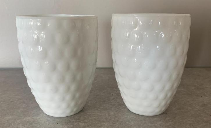 Riverdale opaline bekers melkglazen 2 stuks nieuw!, Huis en Inrichting, Keuken | Servies, Nieuw, Glas of Glazen, Overige stijlen