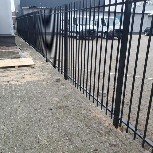 14 meter spijlenhekwerk nieuw, compleet 1.8 meter hoog Zwart, Tuin en Terras, Tuinhekken en Hekwerk, Nieuw, Spijlenhekwerk, IJzer