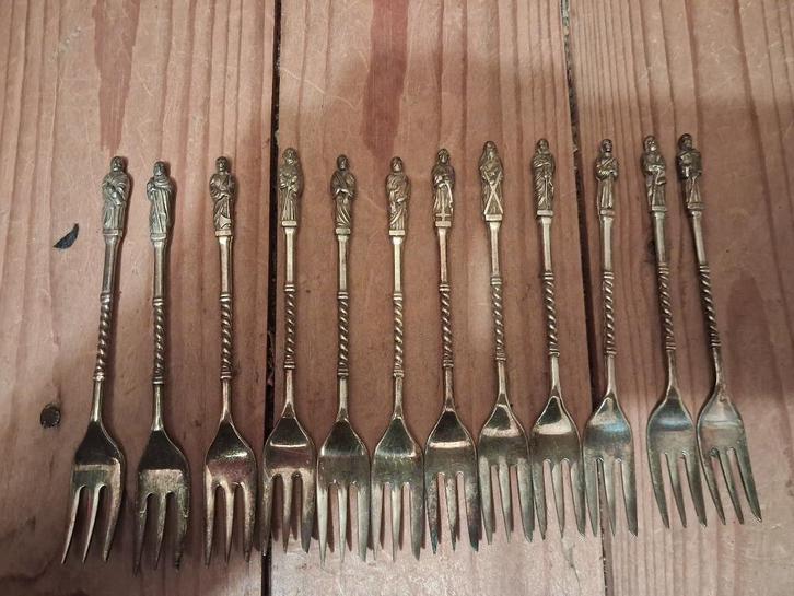 uit oma's keukenlade nostalgische apostel vorkjes verzilverd, Antiek en Kunst, Curiosa en Brocante, Ophalen of Verzenden