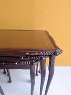 Vintage Engelse mimi set, mini set van 3 nesting tables, Huis en Inrichting, Tafels | Bijzettafels, Minder dan 45 cm, Minder dan 55 cm