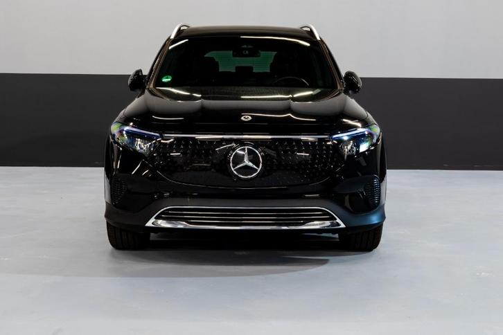 Mercedes-Benz EQB 350 292pk 4MATIC 2024 Zwart, Auto's, Mercedes-Benz, Particulier, EQB, 360° camera, 4x4, ABS, Achteruitrijcamera