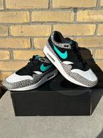 Nike air Max 1 Atmos Elephant (2017) - size 44, Kleding | Heren, Schoenen, Overige kleuren, Verzenden, Nike, Sneakers of Gympen