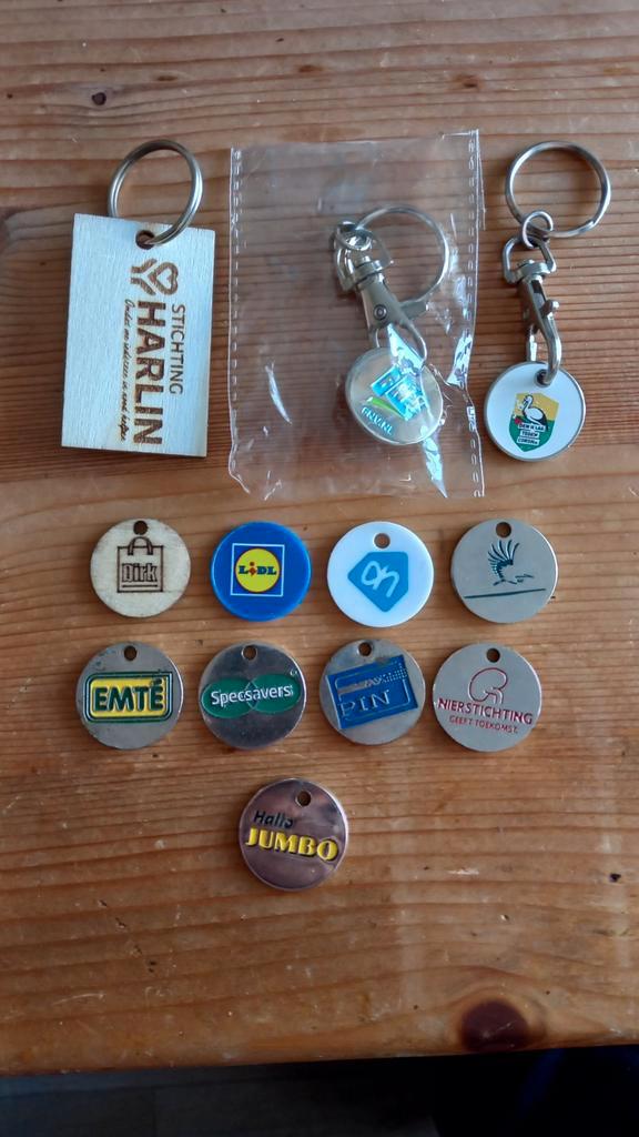 Diverse winkelwagenmuntjes en sleutelhanger., Verzamelen, Winkelwagenmuntjes, Ophalen of Verzenden