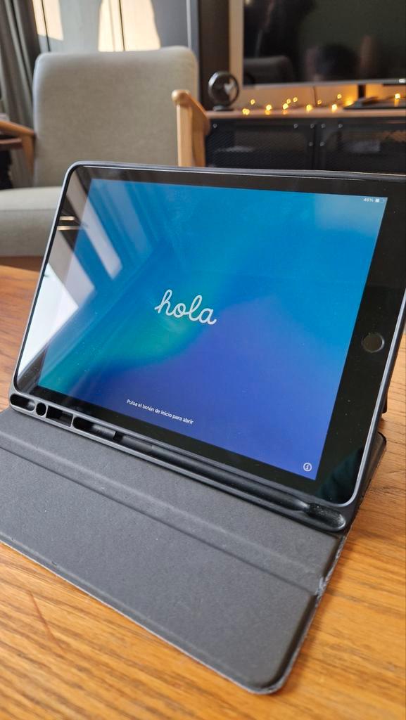 Apple iPad 2021 WiFi 64GB Zwart - krasvrij!, Computers en Software, Android Tablets, Zo goed als nieuw, Wi-Fi, 10 inch, 64 GB