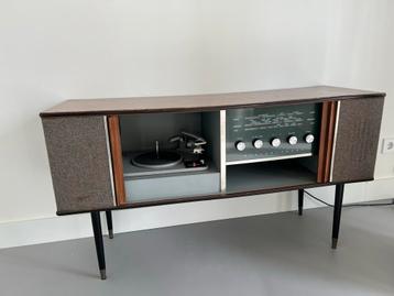 Vintage platenspeler met bluetooth! beschikbaar voor biedingen