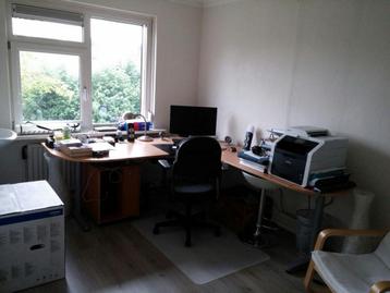 2 Buro’s in nieuwstaat beschikbaar voor biedingen