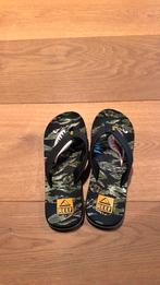 Slippers Reef maat 33/34, Ophalen, Zo goed als nieuw, Meisje, Overige typen