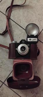 Vintage Agfa en Adox camera met case. 2 voor 10 Eu, Ophalen, Gebruikt, Compact, Overige Merken