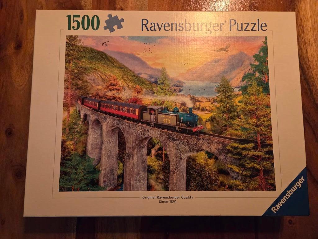 Ravensburger Puzzel Herfst Viaduct, Hobby en Vrije tijd, Ophalen of Verzenden, 500 t/m 1500 stukjes, Zo goed als nieuw, Legpuzzel