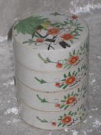 Chinese Porcelain 4 Stacked Bowls Bird, Antiek en Kunst, Antiek | Porselein, Ophalen