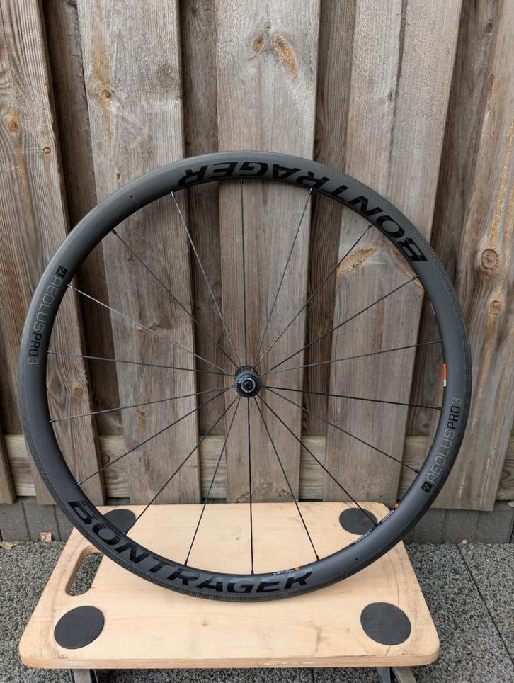 Bontrager Aeolus Pro 3 TLR carbon voorwiel, Fietsen en Brommers, Fietsonderdelen, Gebruikt, Racefiets, Wiel, Ophalen