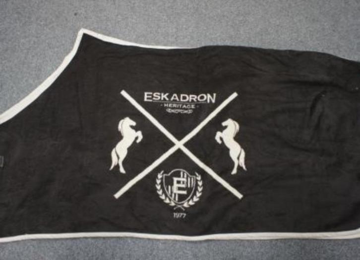 Eskadron Heritage zweetdeken XL bruin Dralon 205 cm, Dieren en Toebehoren, Paarden en Pony's | Dekens en Dekjes, Nieuw, Deken