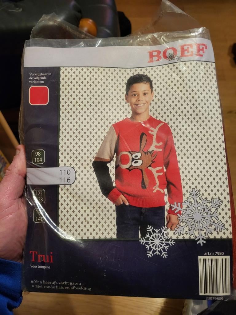 Te koop kerst trui maar 110tot 116, Ophalen, Jongen of Meisje, Trui of Vest